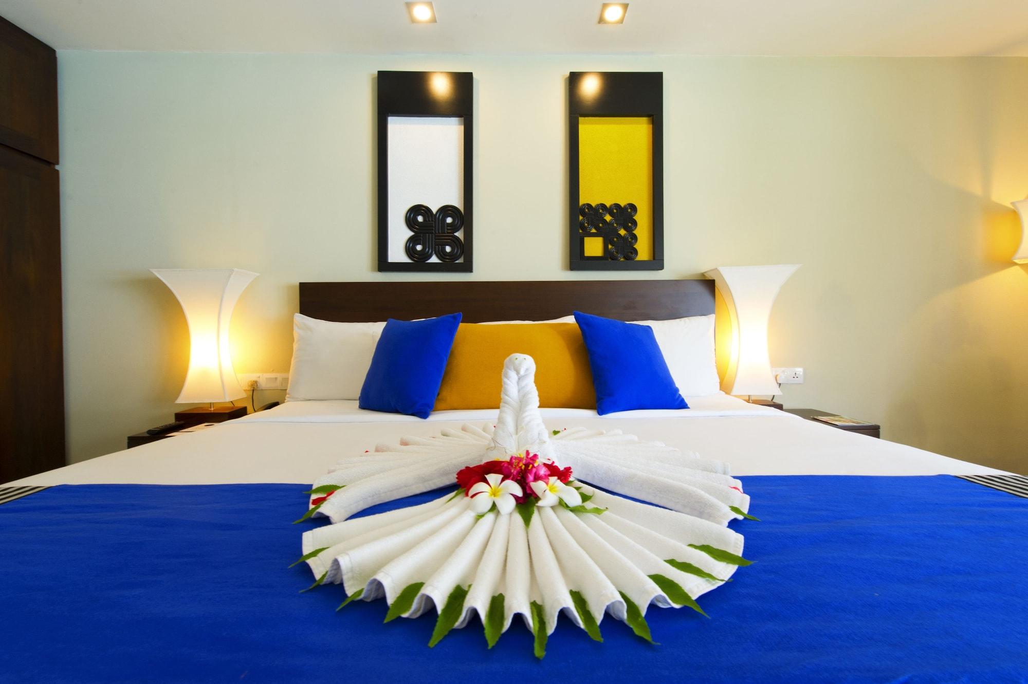 Club Dolphin Negombo
