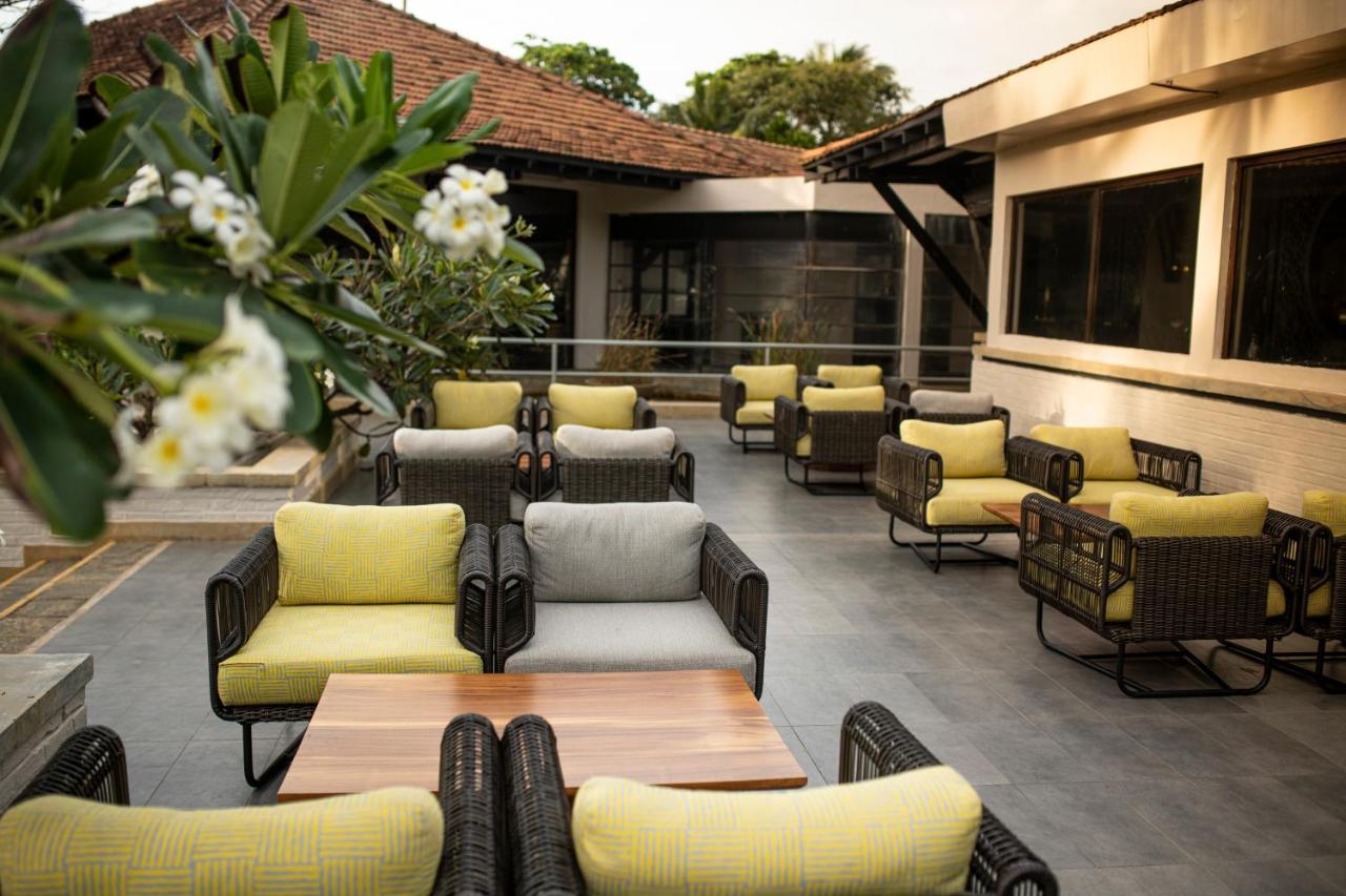 Club Dolphin 5* Negombo