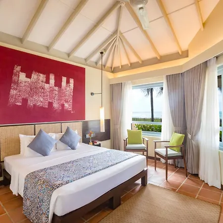 Club Hotel Dolphin Негомбо Экстерьер фото