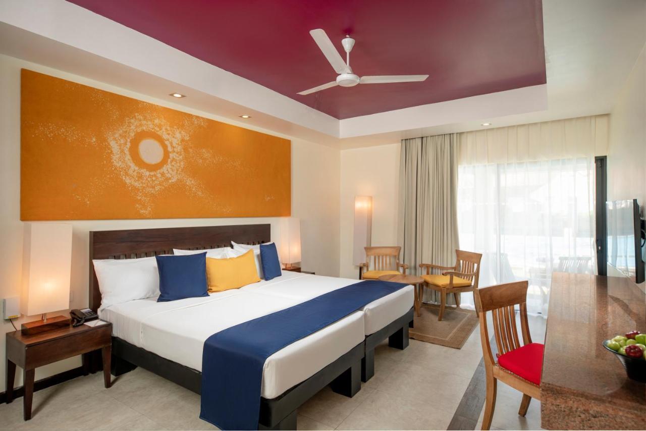 Club Dolphin Курортный комплекс 5*