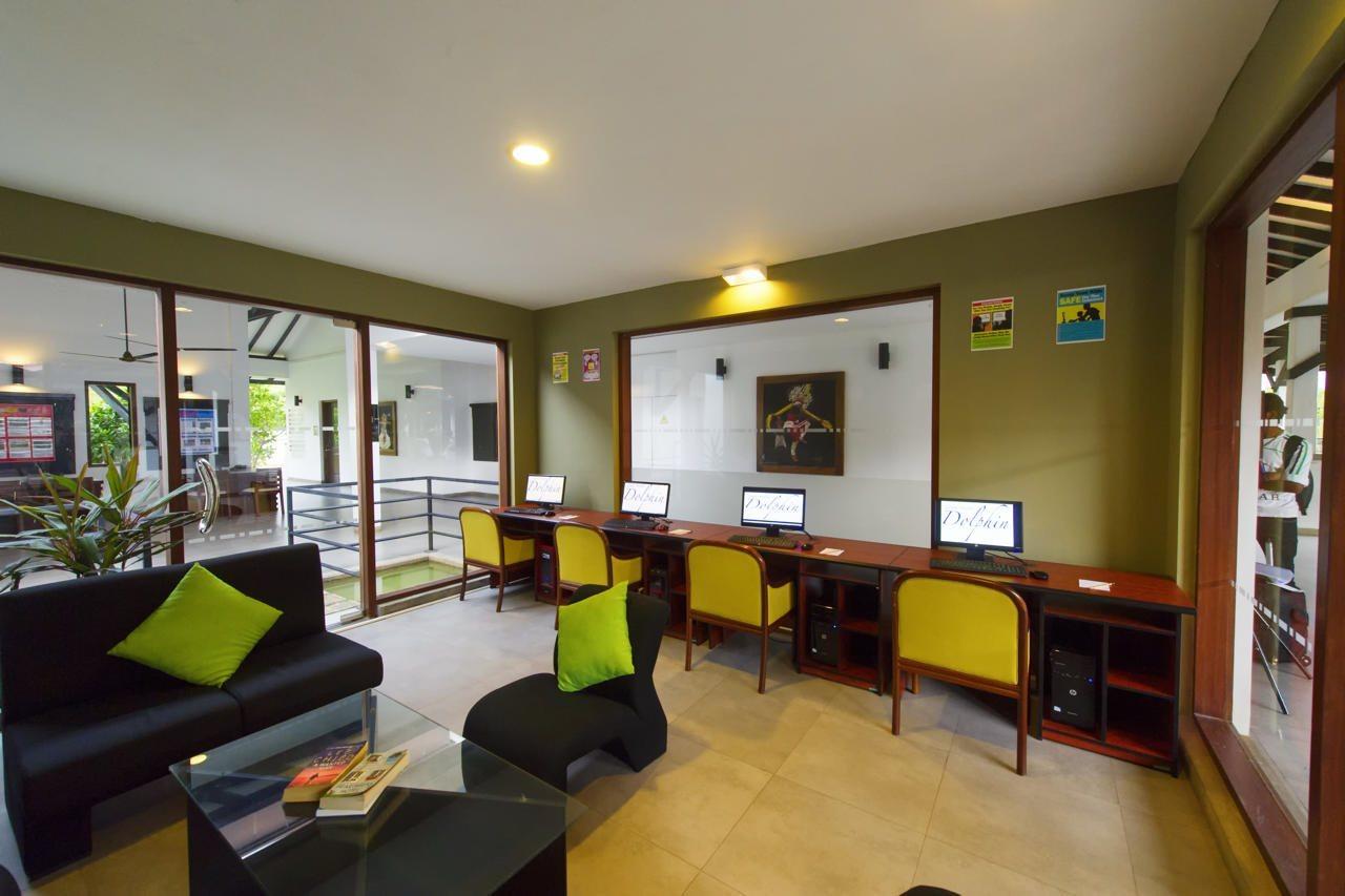 Club Dolphin Resort Negombo