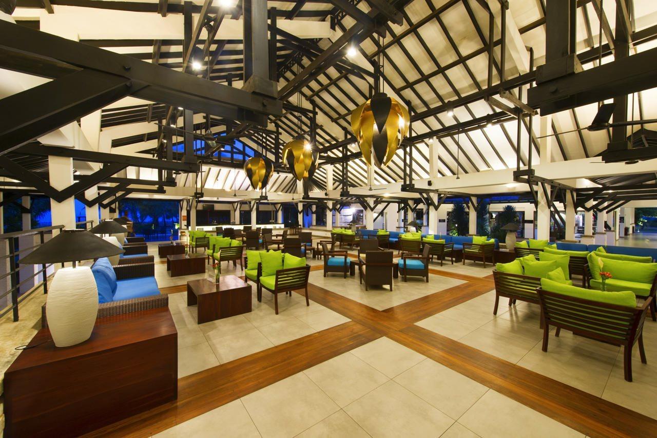 Club Dolphin Negombo