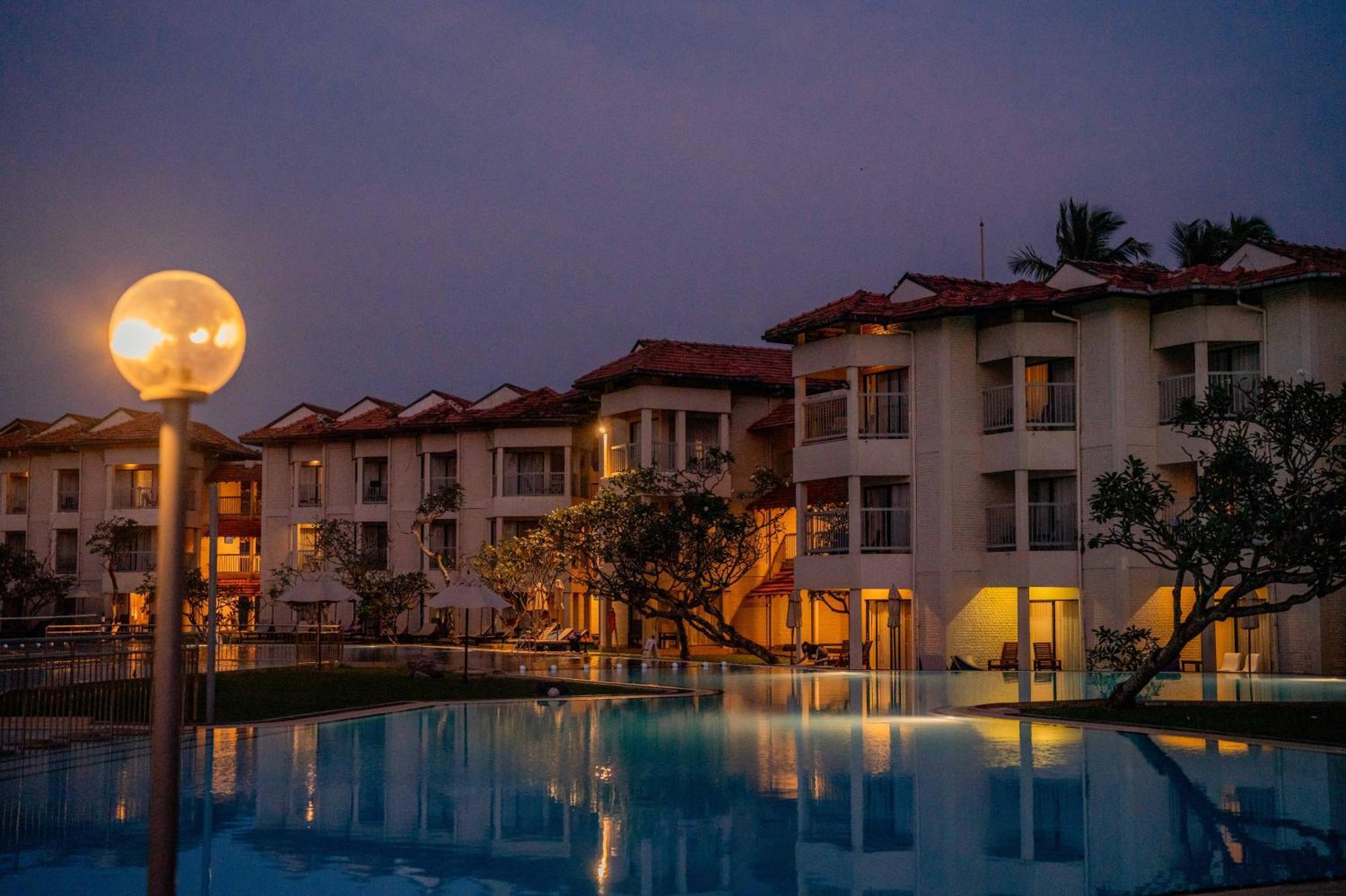 Club Dolphin Resort 5*